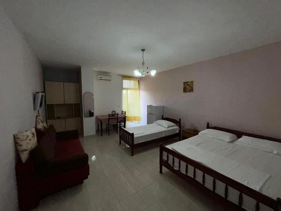 Rezidenca Hasanaj 24 *